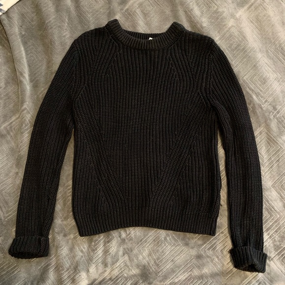 ‼️Last chance by Feb 5‼️ Black knit sweater - Picture 1 of 3